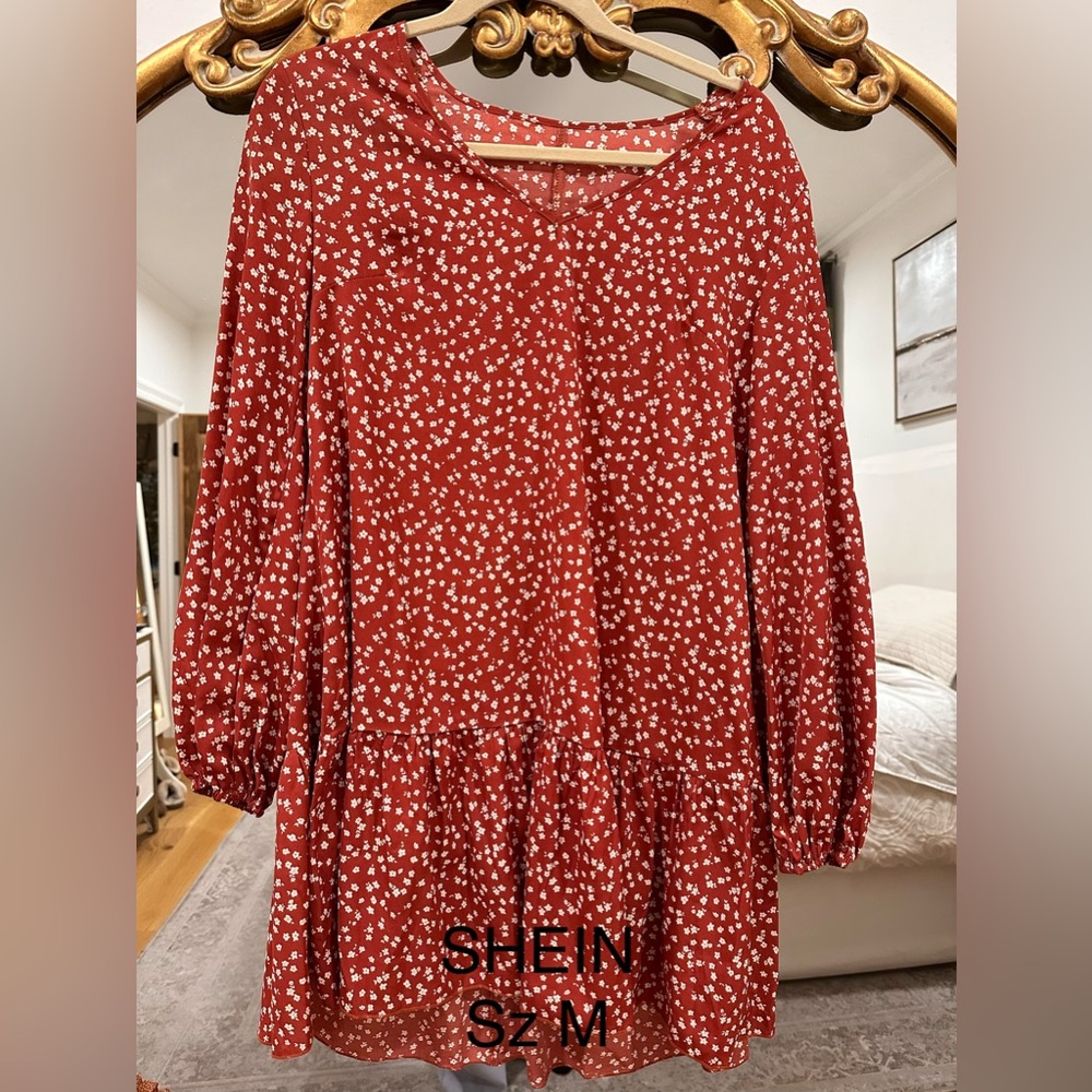 SHEIN Red Long sleeve Dress with White Floral Print